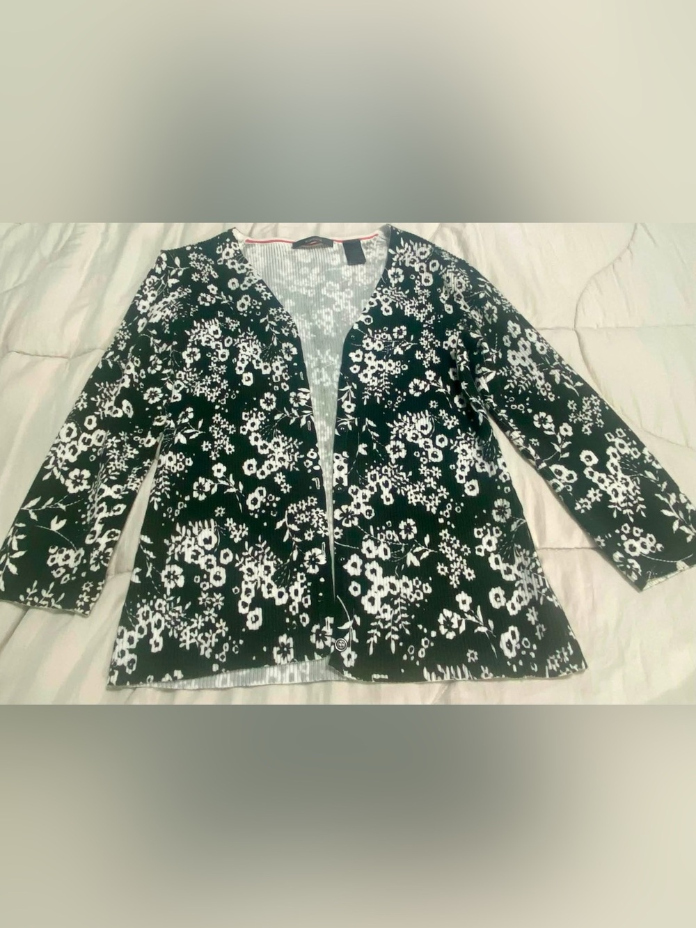 Liz Claiborne Black & White Floral Cardigan